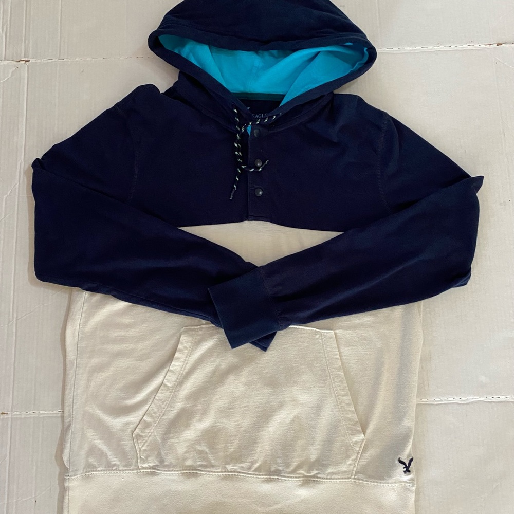 American Eagle Men Size M Classic Fit Lightweight Color Block Lightweight Hoodie